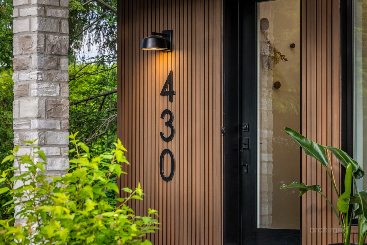 Façade — 430, Rue des Pins, Saint-Bruno-de-Montarville, J3V2S5, Saint-Bruno-de-Montarville