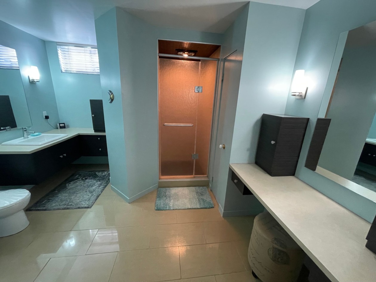 Salle de bains — 983, Boul. de l'Anse, Roberval, G8H2N1, Roberval
