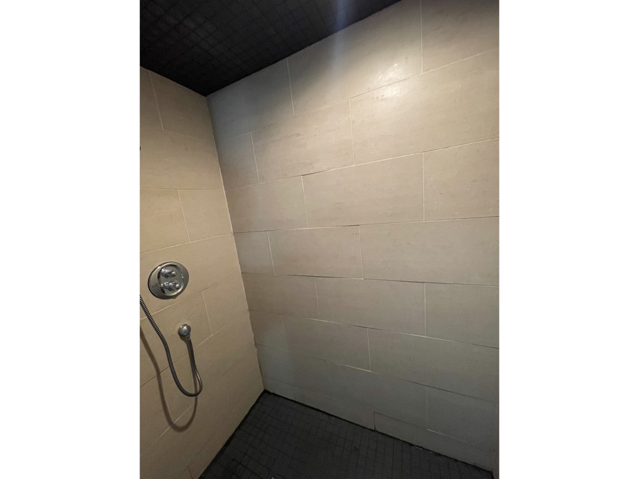 Salle de bains — 983, Boul. de l'Anse, Roberval, G8H2N1, Roberval