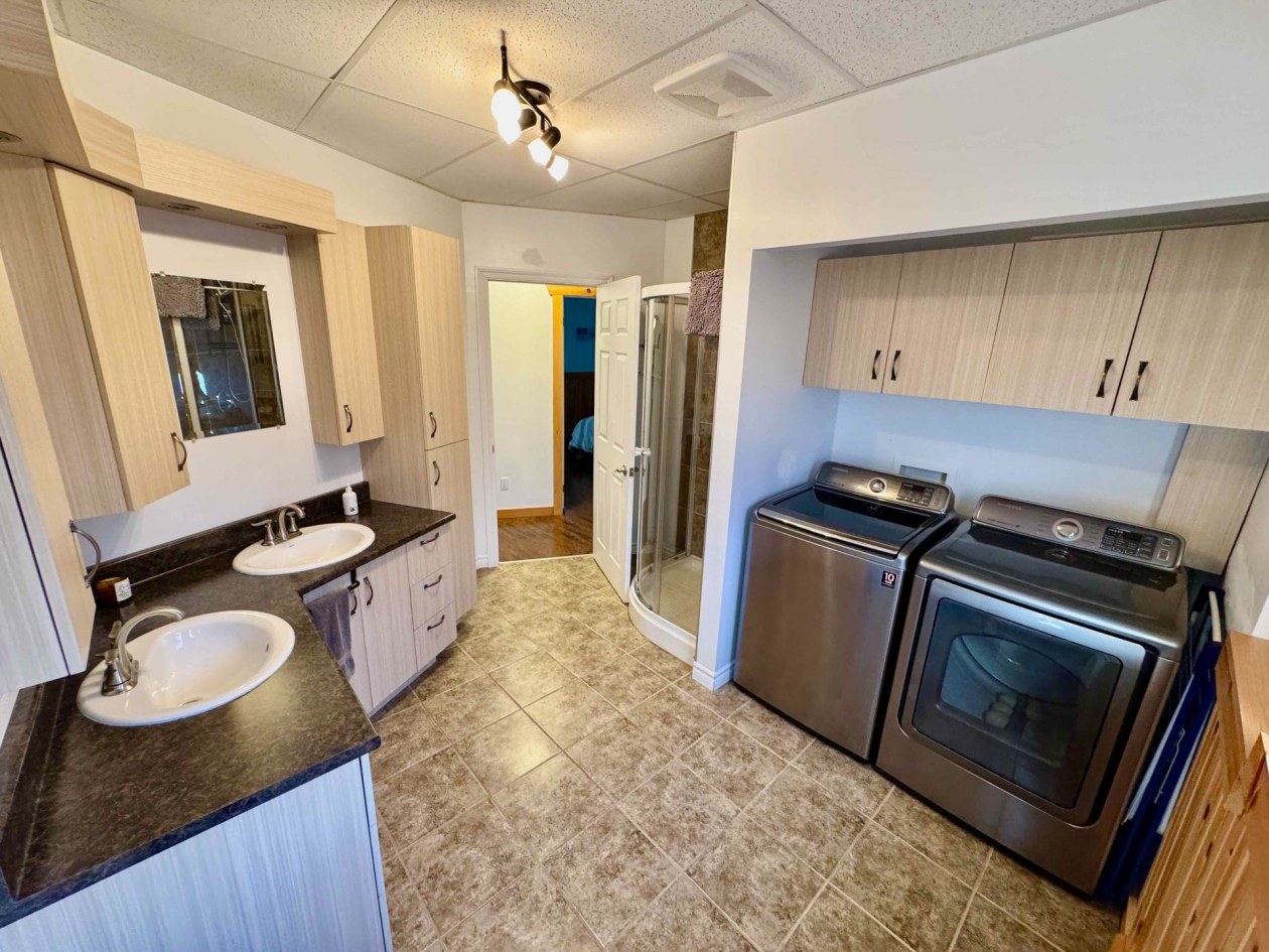 Salle de bains — 310, Ch. aux Quatre-Vents, Amqui, G5J1A7, Amqui