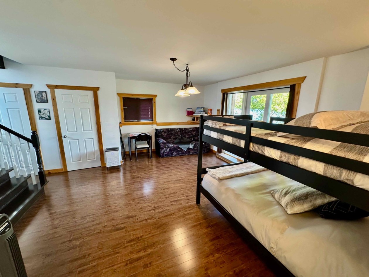 Salle familiale — 310, Ch. aux Quatre-Vents, Amqui, G5J1A7, Amqui