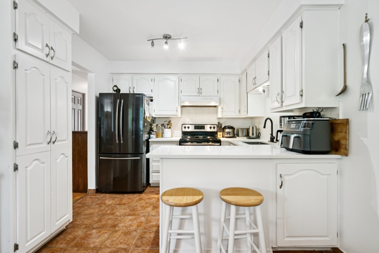 Salle à manger — 4960, Rue Wilfrid, Montréal (Pierrefonds-Roxboro), H8Y3J6, Montréal (Pierrefonds-Roxboro)