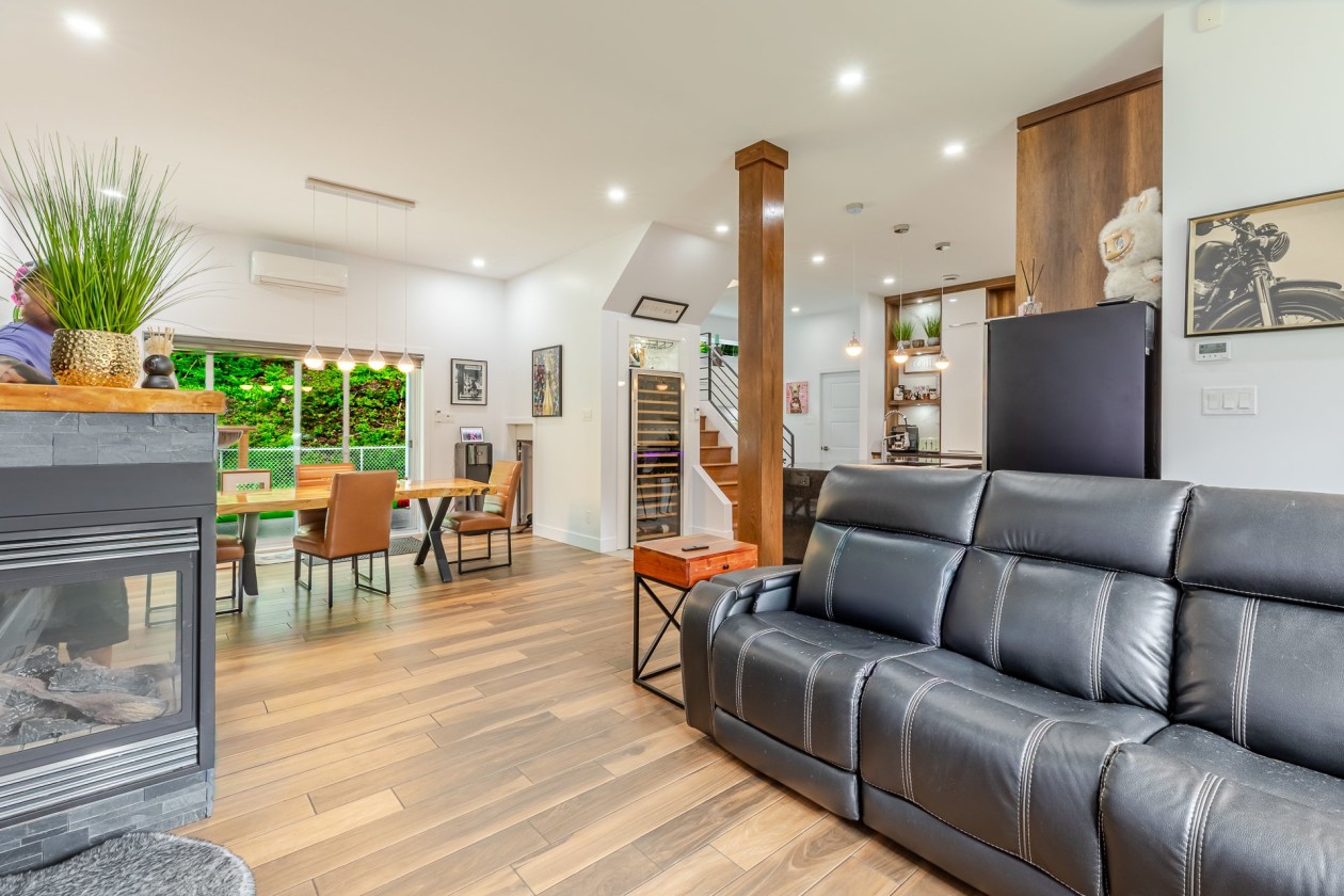 Salon — 3066, Boul. Talbot, Stoneham-et-Tewkesbury, G3C1L1, Stoneham-et-Tewkesbury
