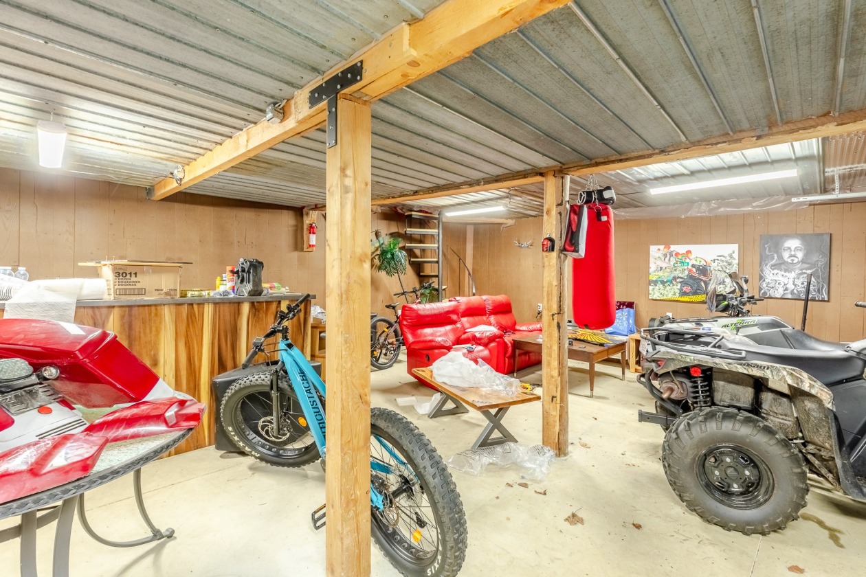 Garage — 3066, Boul. Talbot, Stoneham-et-Tewkesbury, G3C1L1, Stoneham-et-Tewkesbury