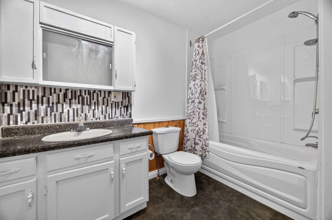 Salle de bains — 264, Route 132, Cap-Chat, G0J1H0, Cap-Chat