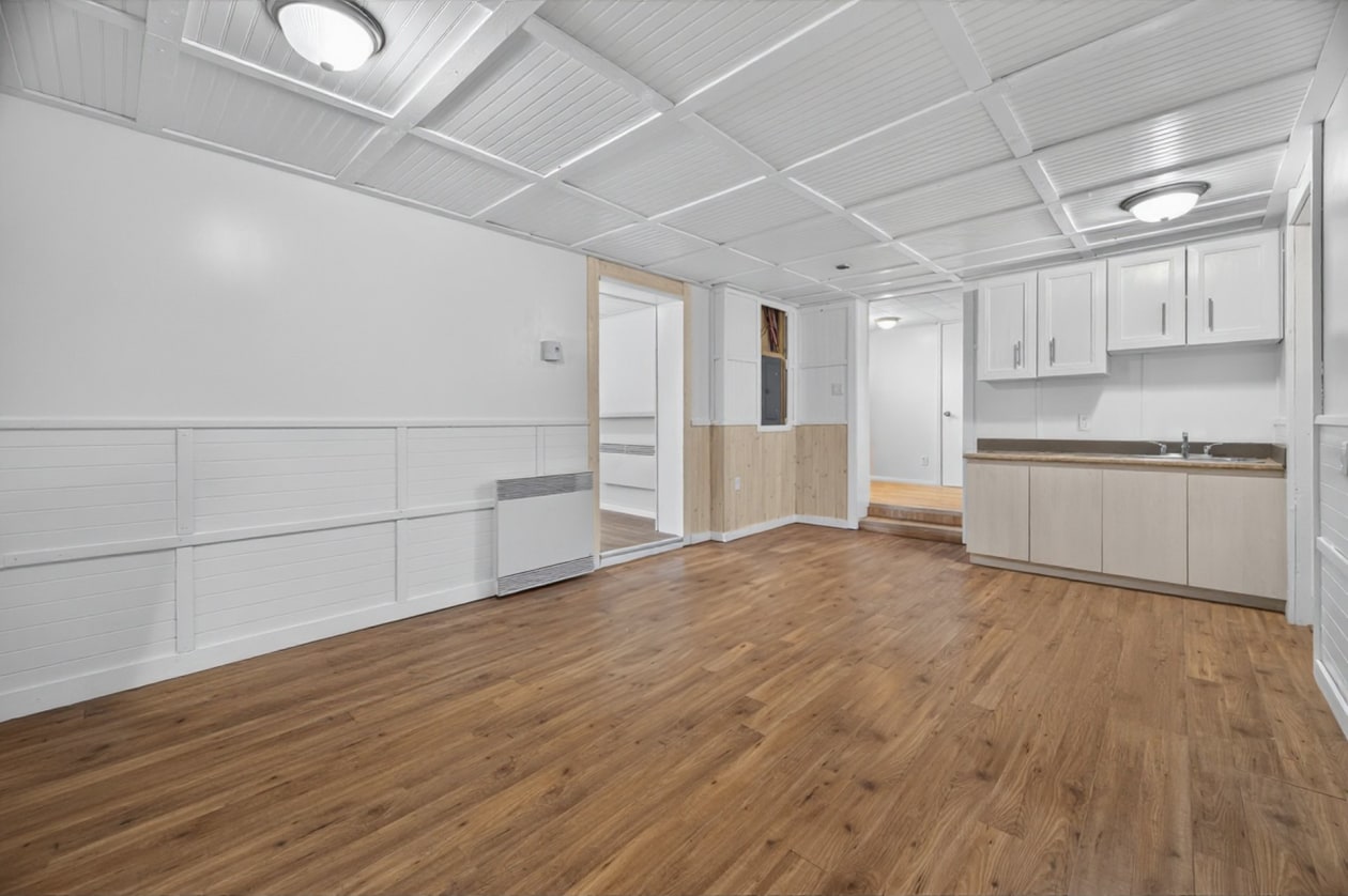 Salle familiale — 264, Route 132, Cap-Chat, G0J1H0, Cap-Chat