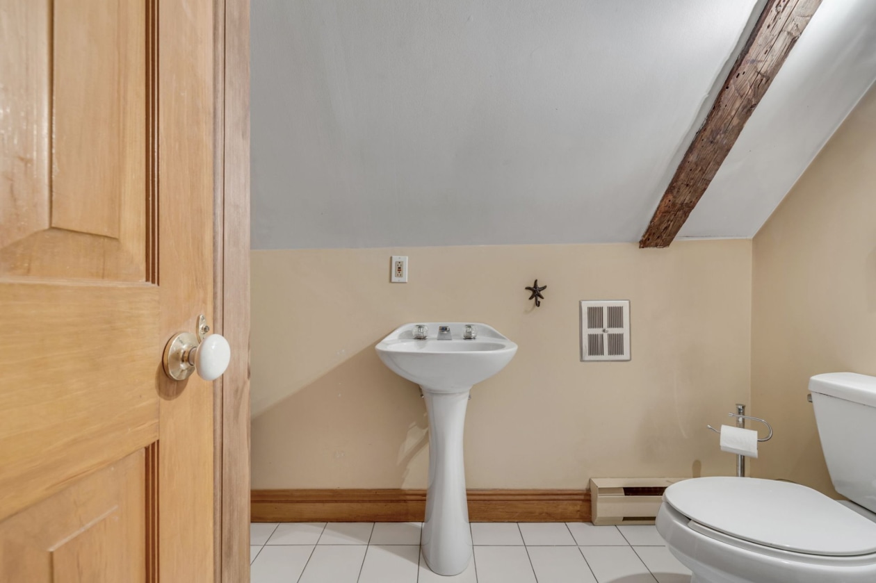 Salle d'eau — 4802, Ch. Royal, Saint-Jean-de-l'Île-d'Orléans, G0A3W0, Saint-Jean-de-l'Île-d'Orléans