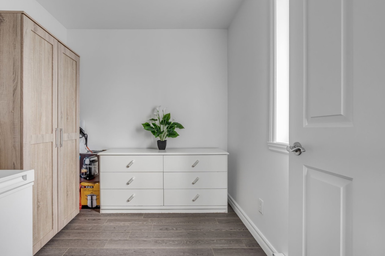 Bureau — 1431, Rue St-Jacques, C, L'Ancienne-Lorette, G2E3G8, L'Ancienne-Lorette