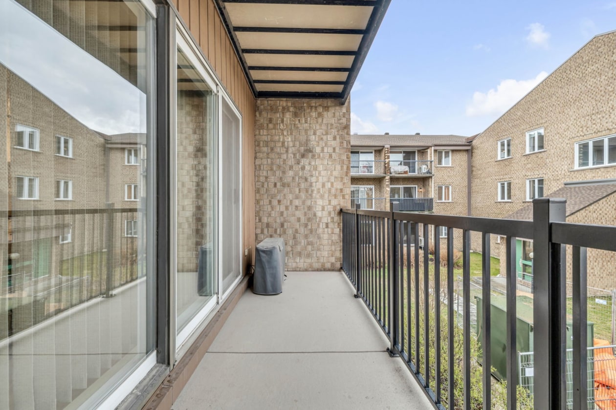 Balcon — 425, Rue des Embarcations, 212, Québec (La Cité-Limoilou), G1K8S6, Québec (La Cité-Limoilou)