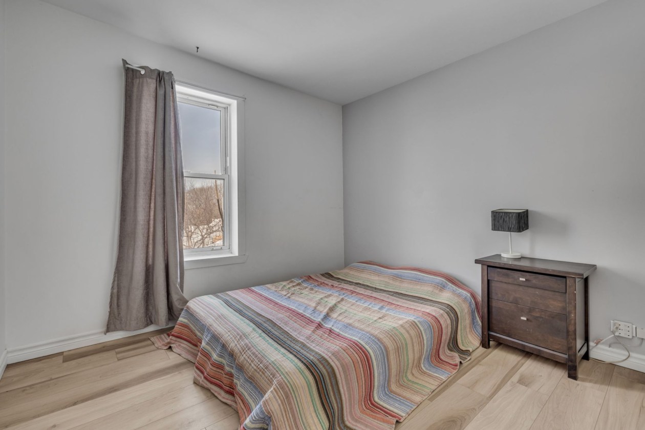 Chambre à coucher — 5221, Rue St-Georges, Lévis (Desjardins), G6V4P1, Lévis (Desjardins)