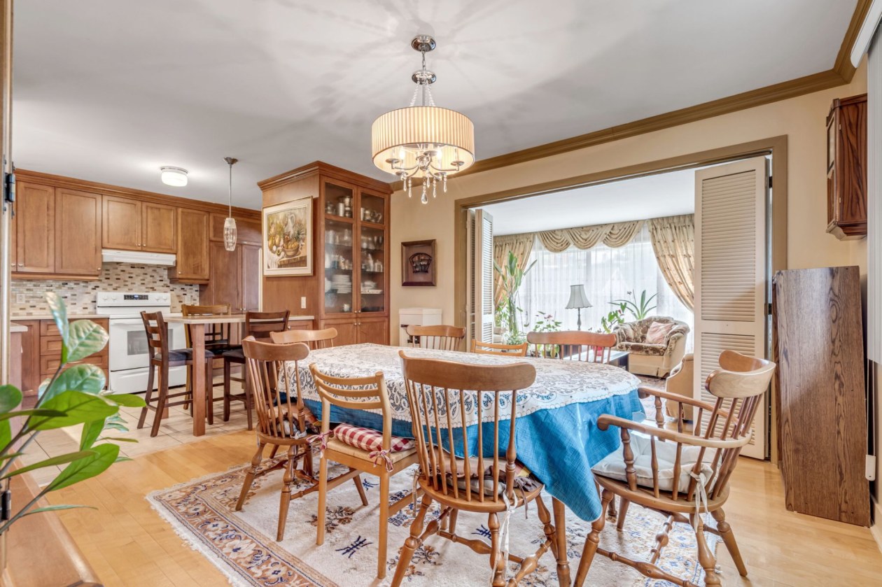 Salle à manger — 1323, Av. Lavigerie, Québec (Sainte-Foy/Sillery/Cap-Rouge), G1W3X4, Québec (Sainte-Foy/Sillery/Cap-Rouge)