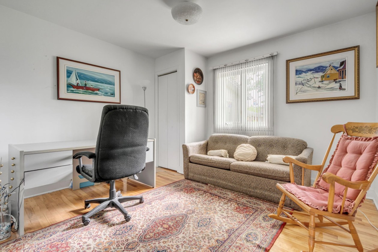 Chambre à coucher — 1323, Av. Lavigerie, Québec (Sainte-Foy/Sillery/Cap-Rouge), G1W3X4, Québec (Sainte-Foy/Sillery/Cap-Rouge)