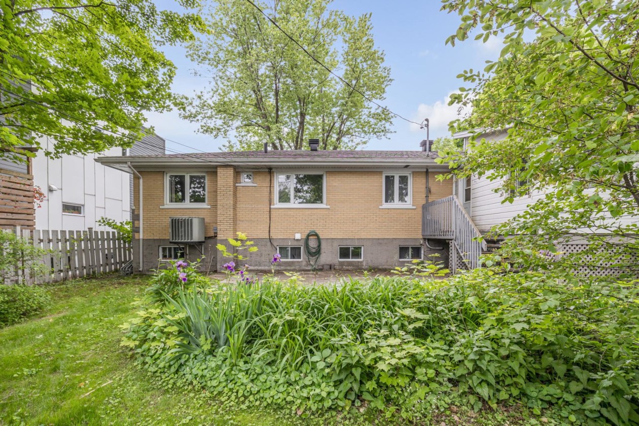 Extérieur — 1323, Av. Lavigerie, Québec (Sainte-Foy/Sillery/Cap-Rouge), G1W3X4, Québec (Sainte-Foy/Sillery/Cap-Rouge)