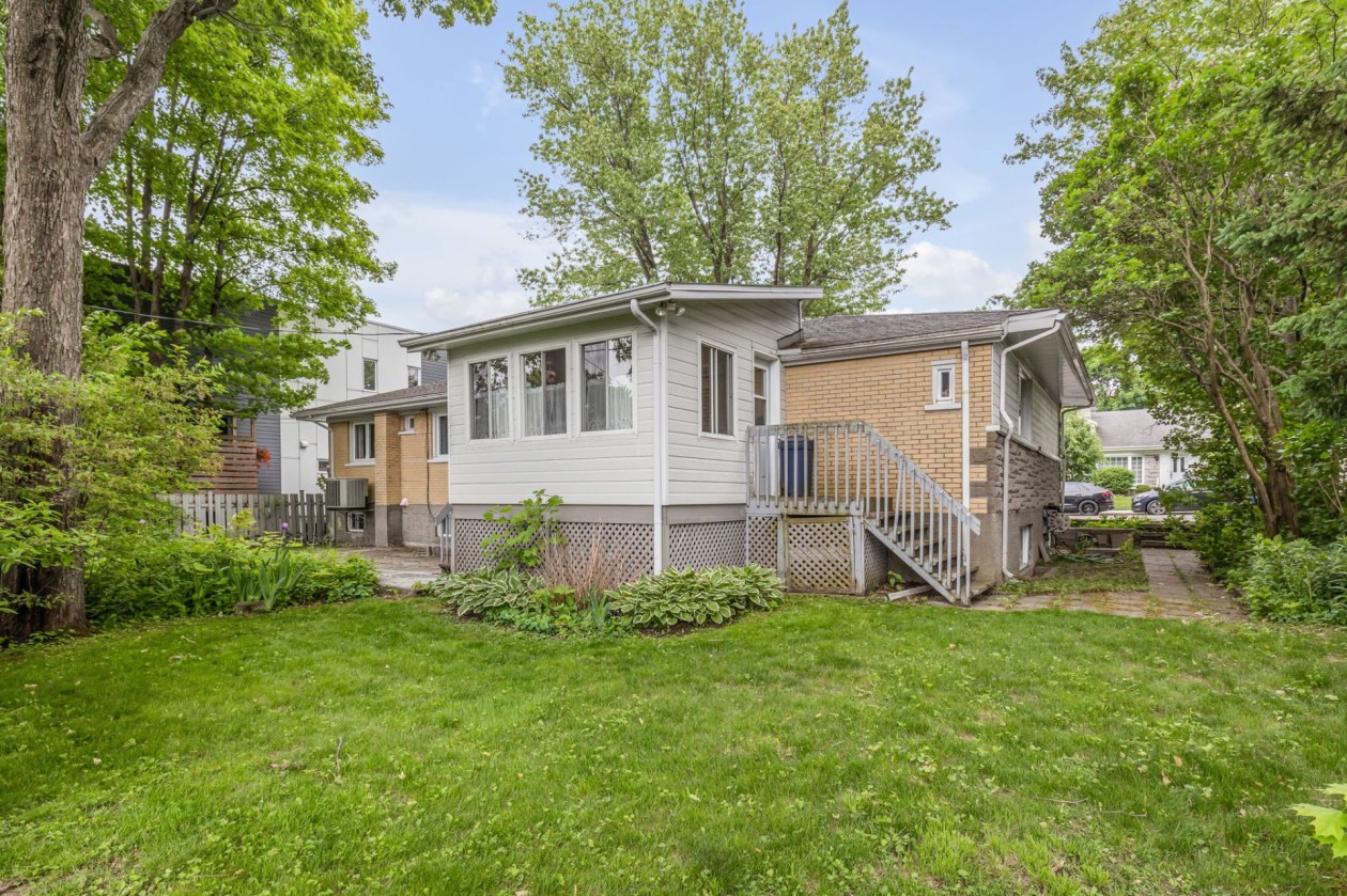 Extérieur — 1323, Av. Lavigerie, Québec (Sainte-Foy/Sillery/Cap-Rouge), G1W3X4, Québec (Sainte-Foy/Sillery/Cap-Rouge)