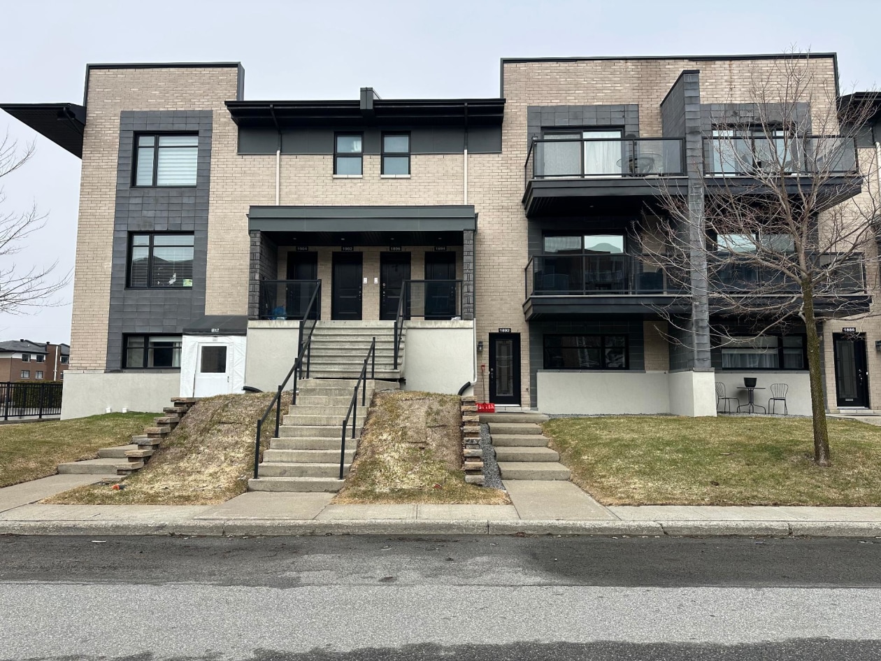1896, Rue Marie-Anne-Gaudreau