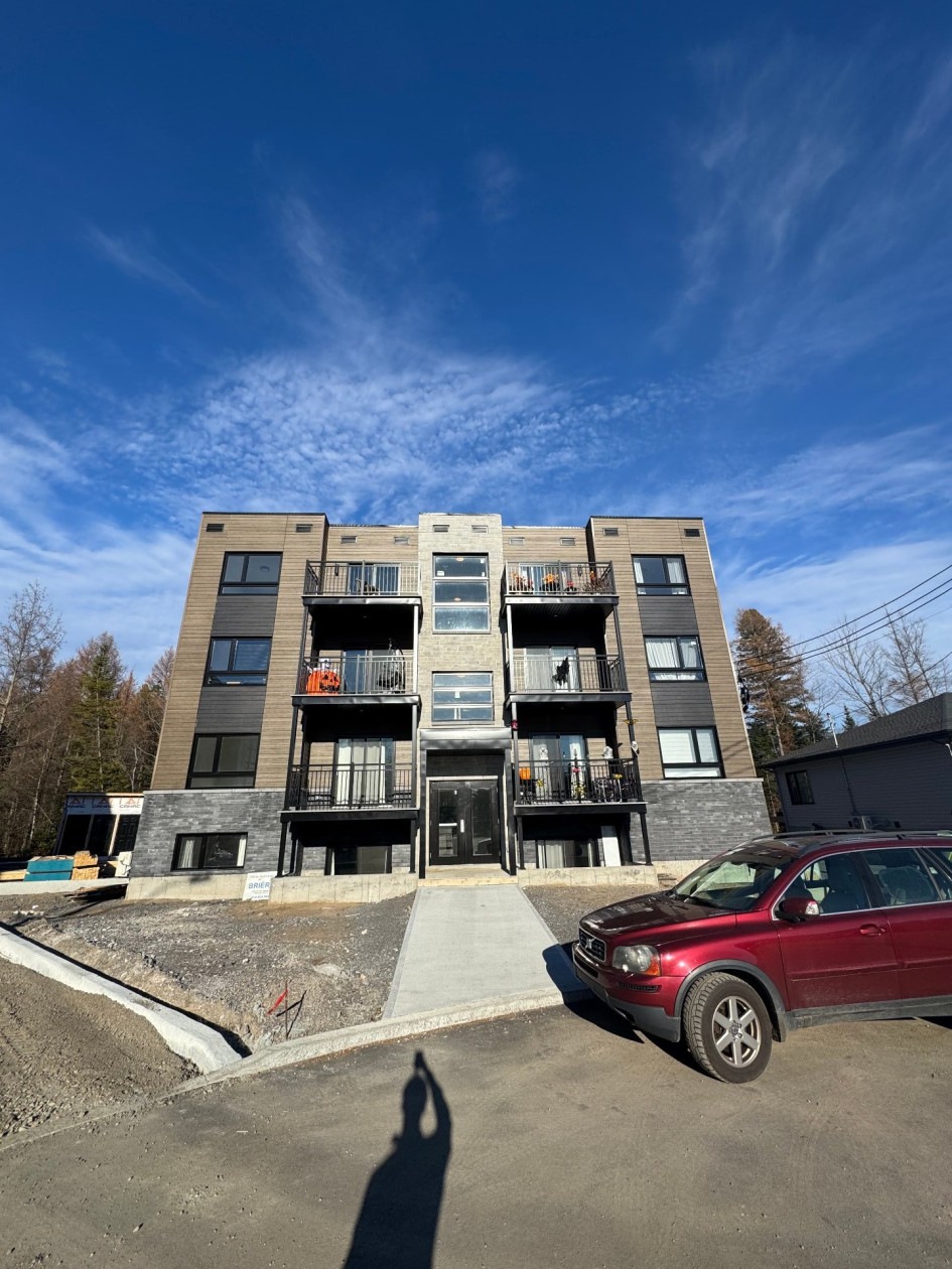 Façade — 18, Rue des Lilas, 1, Pont-Rouge, G3H0K8, Pont-Rouge