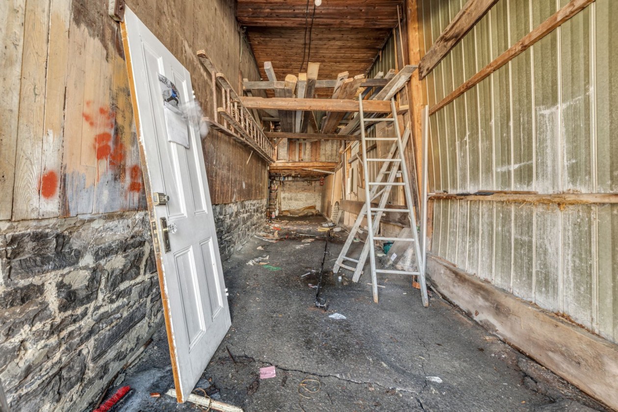 Garage — 169 - 177, Rue du Roi, Québec (La Cité-Limoilou), G1K2V9, Québec (La Cité-Limoilou)