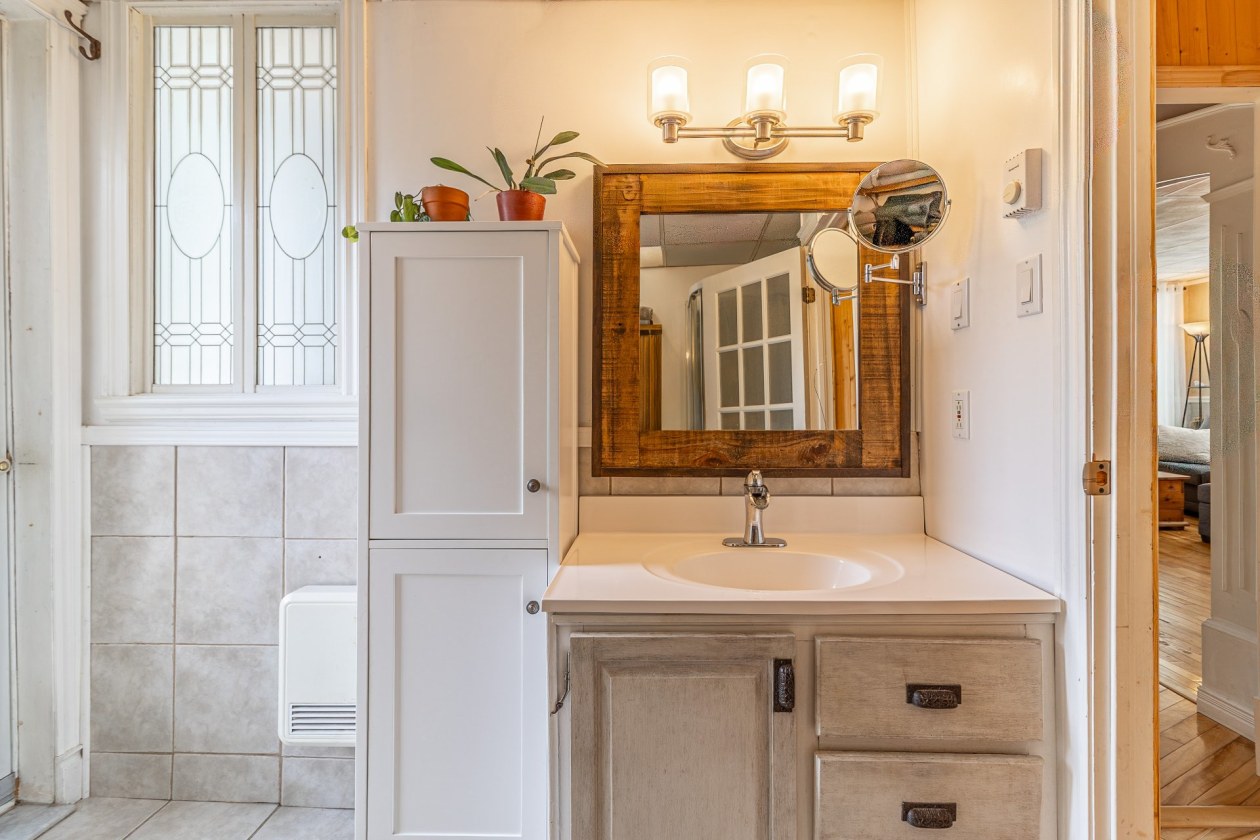 Salle de bains — 37, Ch. St-Gérard, Rimouski, G5N5G4, Rimouski