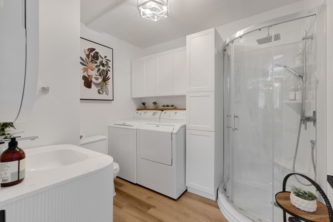 Salle de bains — 163, Rue Dusseault, Val-des-Sources, J1T3M3, Val-des-Sources
