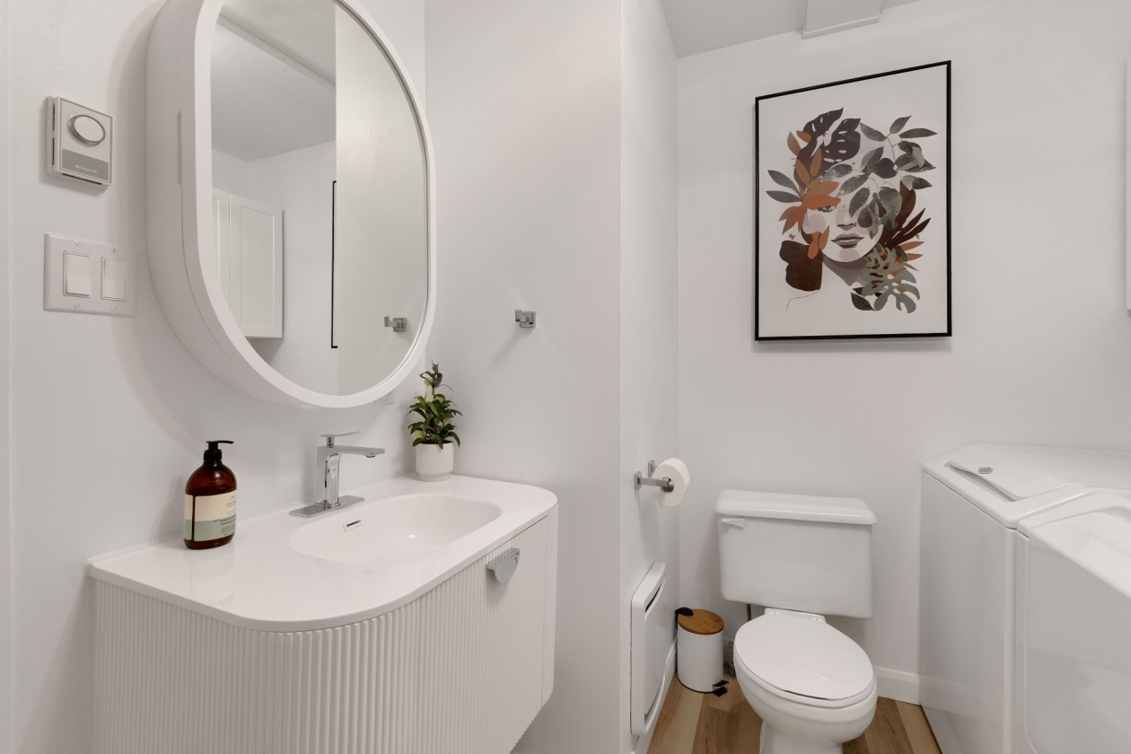 Salle de bains — 163, Rue Dusseault, Val-des-Sources, J1T3M3, Val-des-Sources