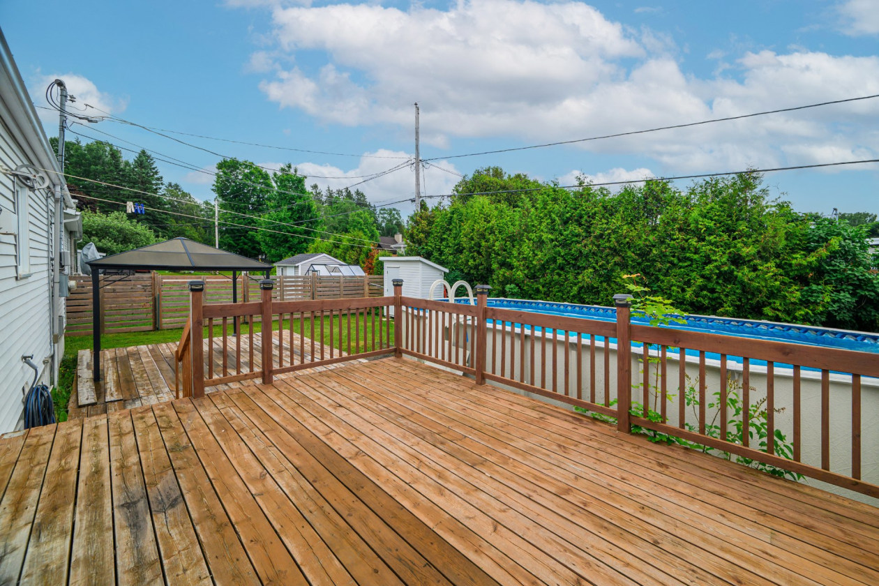 Terrasse — 31, Rue Victoria-Régis, Rimouski, G0L1B0, Rimouski