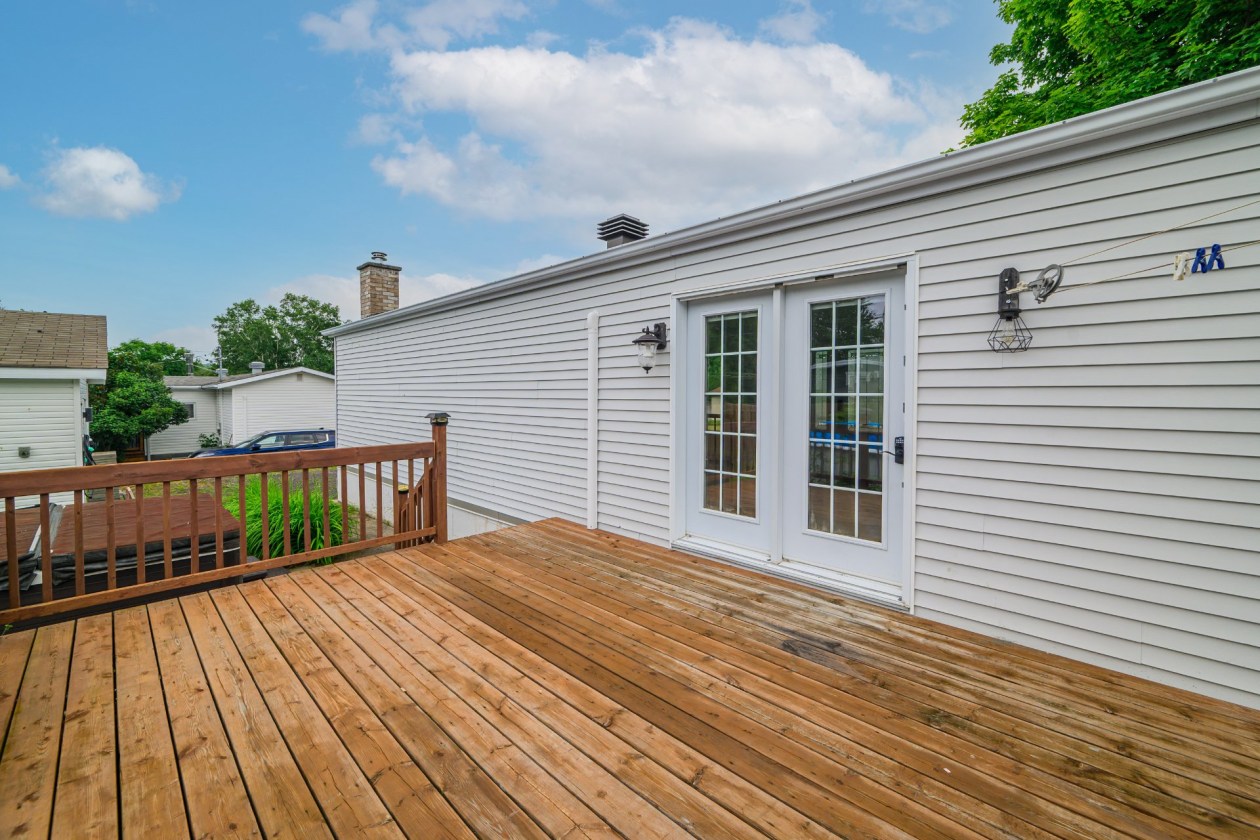 Terrasse — 31, Rue Victoria-Régis, Rimouski, G0L1B0, Rimouski