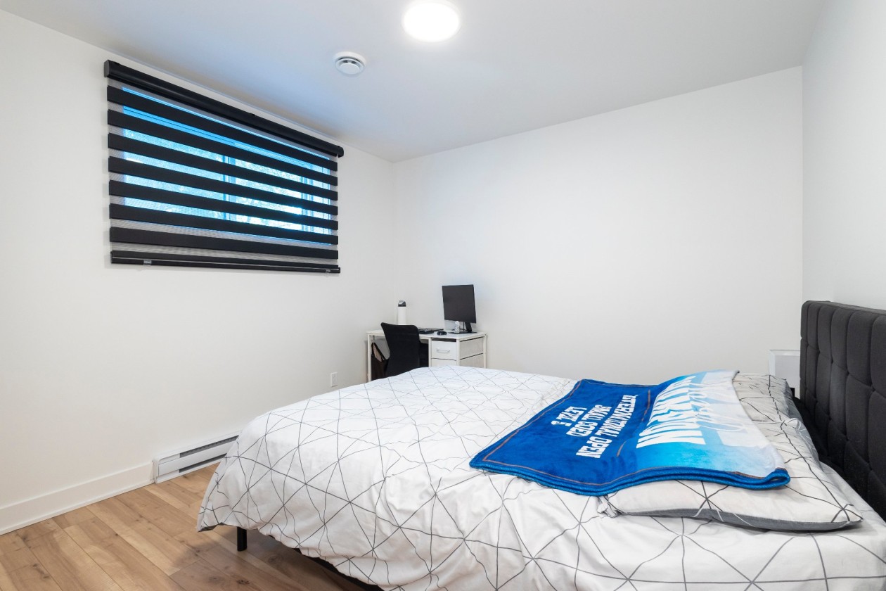 Chambre à coucher — 30, Rue Dupont O., Châteauguay, J6J1G2, Châteauguay
