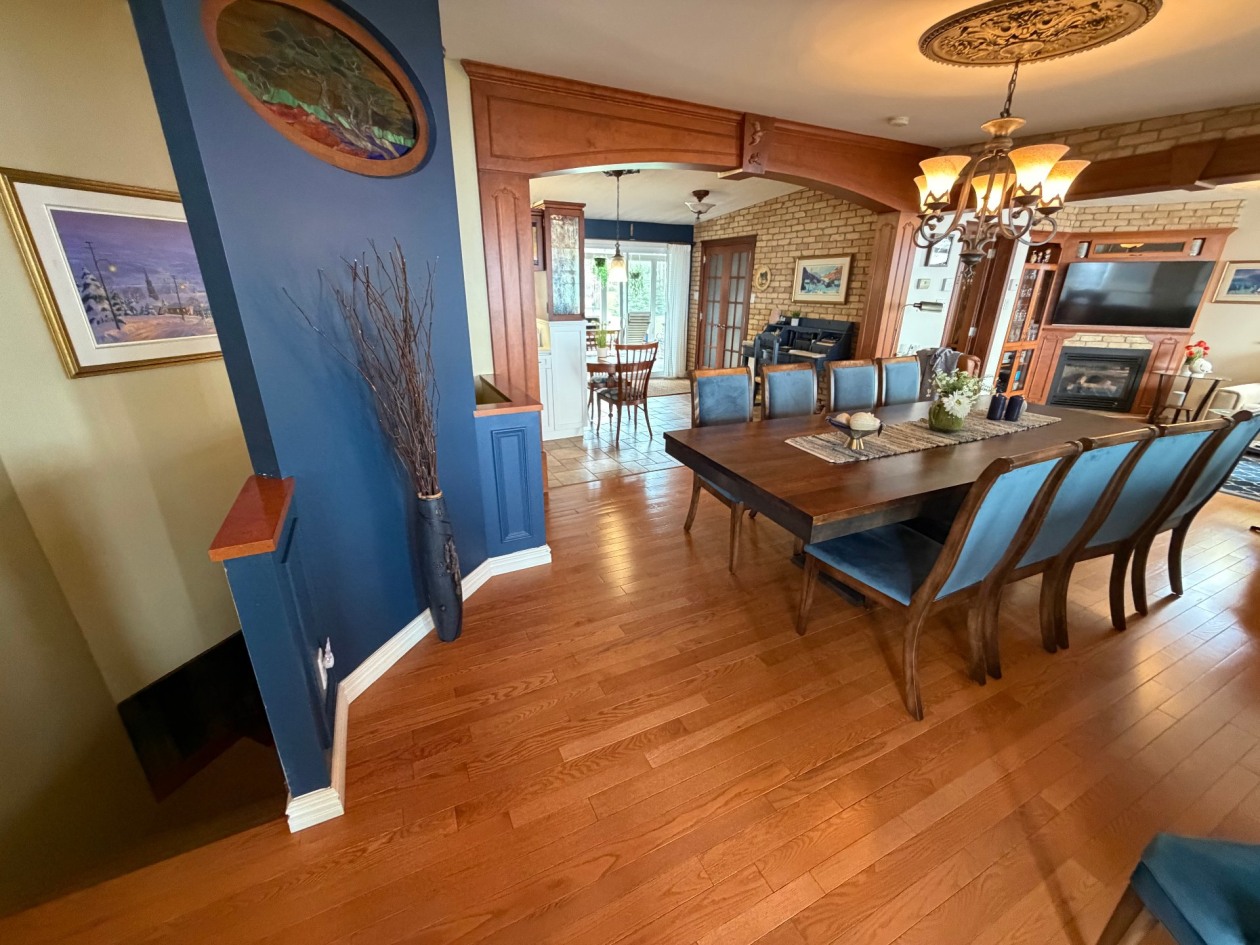 Salle à manger — 344, Rue Racine-sur-le-Lac, Dolbeau-Mistassini, G8L5V2, Dolbeau-Mistassini