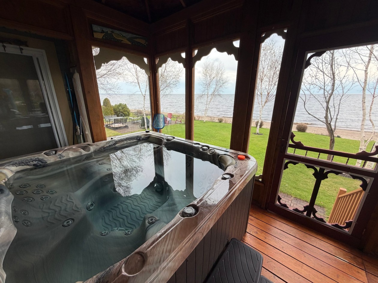 Spa — 344, Rue Racine-sur-le-Lac, Dolbeau-Mistassini, G8L5V2, Dolbeau-Mistassini