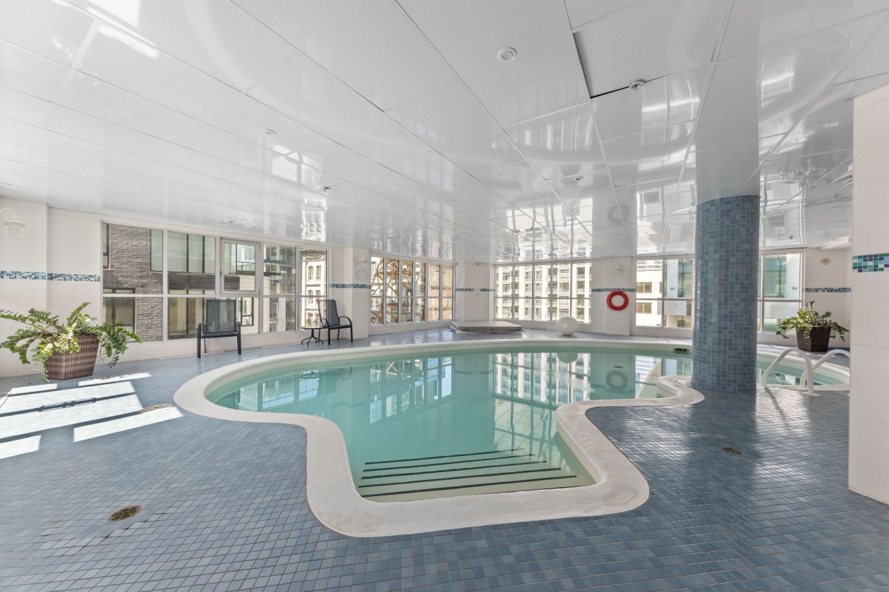 Piscine — 650, Rue Notre-Dame O., 308, Montréal (Ville-Marie), H3C1J2, Montréal (Ville-Marie)