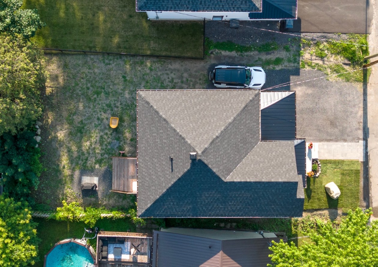 Photo aérienne — 30, Rue Dupont O., Châteauguay, J6J1G2, Châteauguay