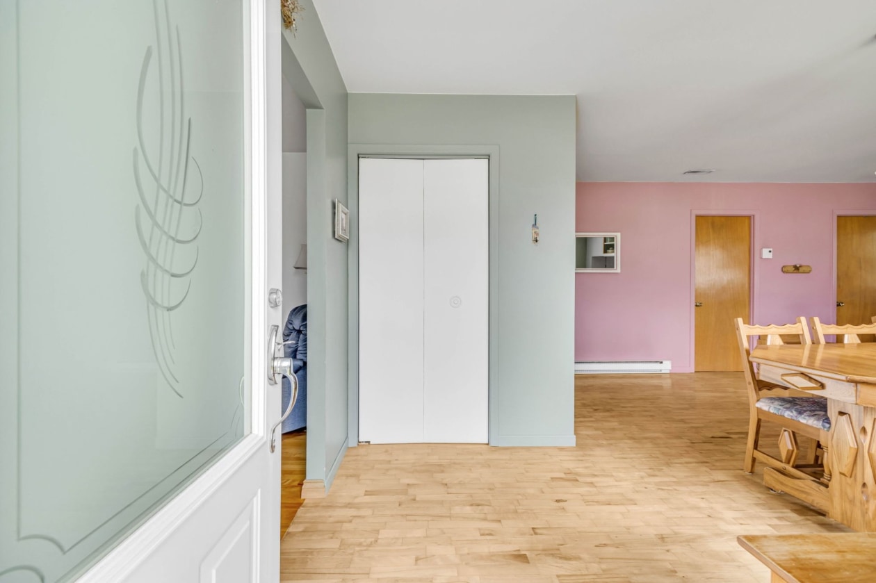 Entrée extérieure — 860, Rg Notre-Dame, Saint-Raymond, G3L1N1, Saint-Raymond