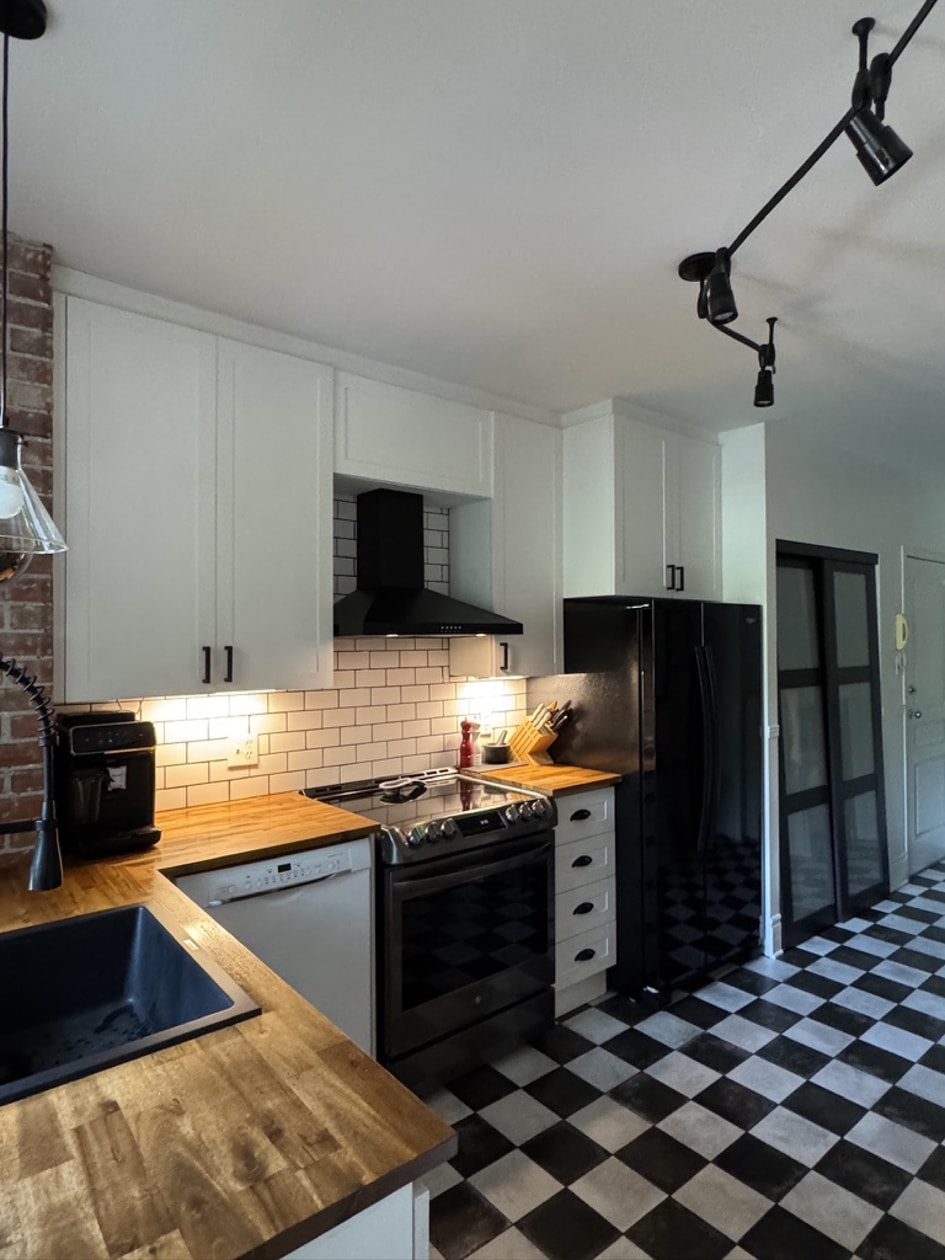 Cuisine — 4-1135 8E Ave, 4, Québec, G1J 3N3, Québec