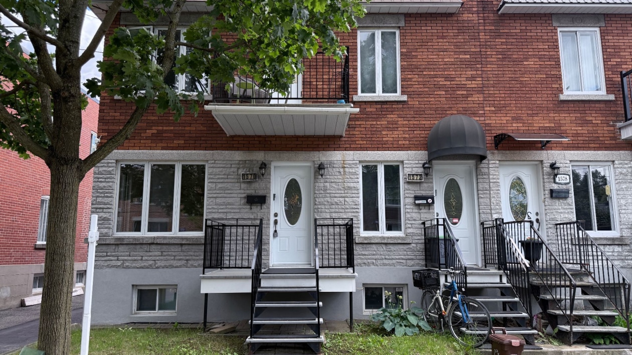 1570 - 1572, Rue De Sève — photo 1