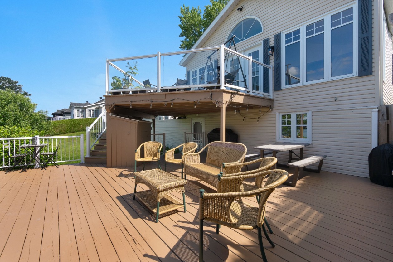 Terrasse — 163, Rue Dusseault, Val-des-Sources, J1T3M3, Val-des-Sources