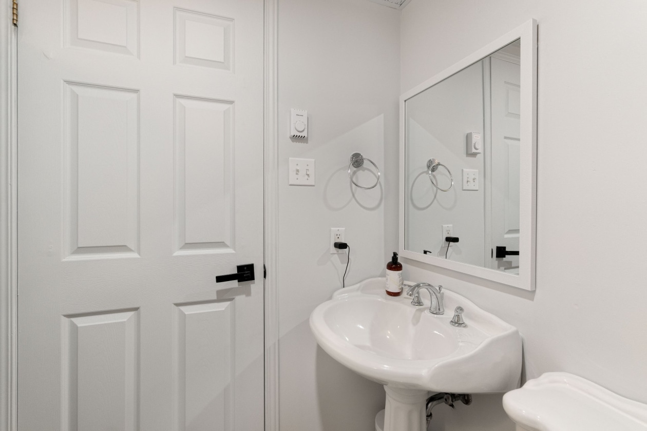 Salle de bains — 163, Rue Dusseault, Val-des-Sources, J1T3M3, Val-des-Sources