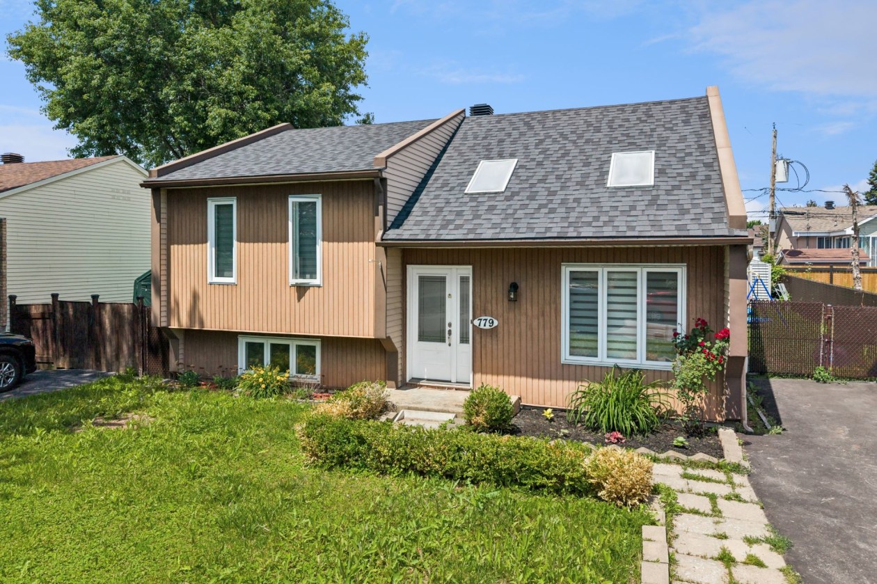 Façade — 779, Rue Saulnier, Repentigny (Repentigny), J5Y2G1, Repentigny (Repentigny)