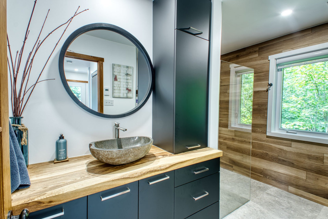 Salle de bains — 16, Rue des Saules, Austin, J0B1B0, Austin