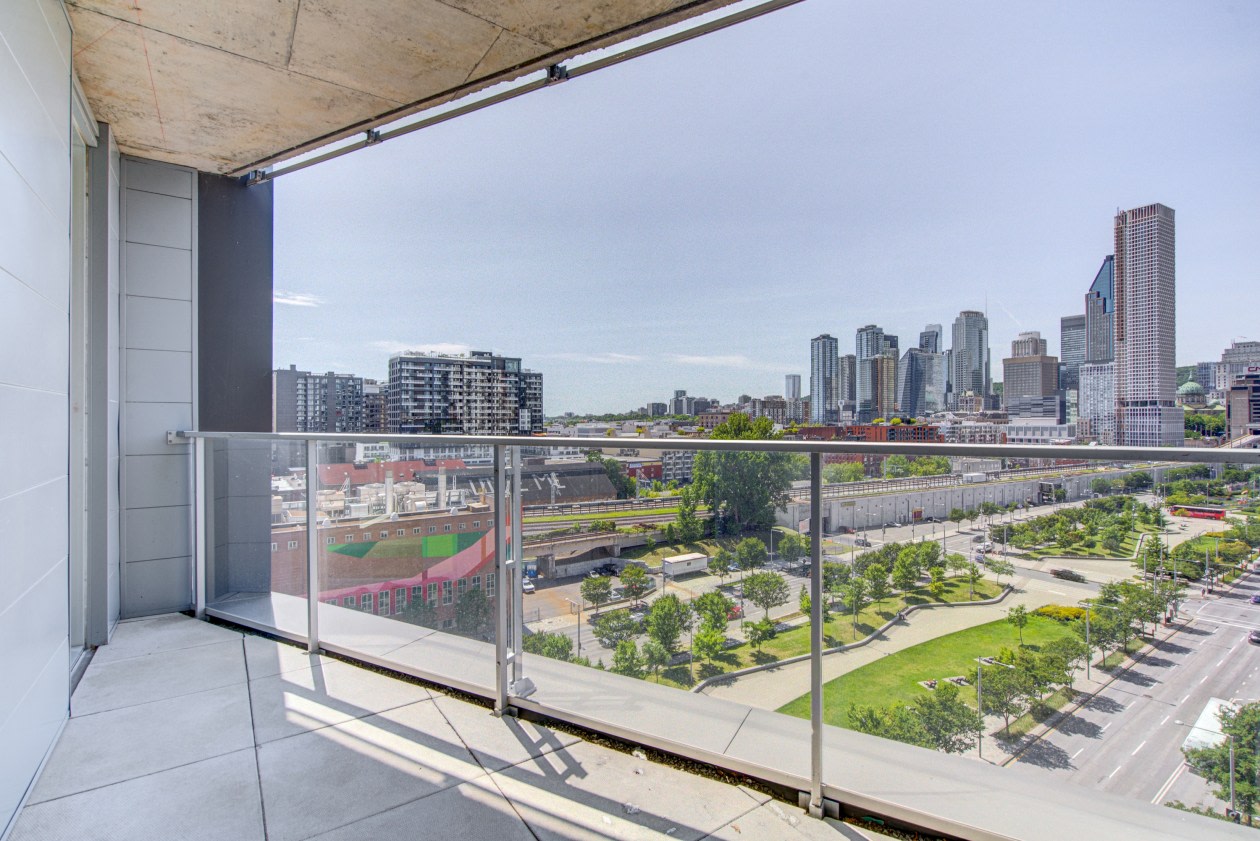 Balcon — 1104-888 Rue Wellington, 1104, Montréal, H3C 0N1, Montréal