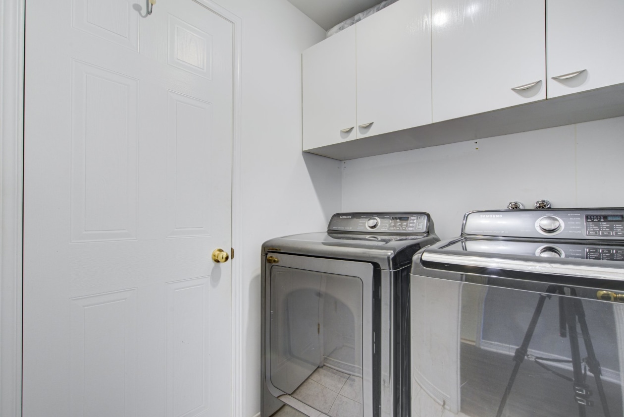 Salle de lavage — 310, 12e Avenue, 2, Montréal (Lachine), H8S3H9, Montréal (Lachine)