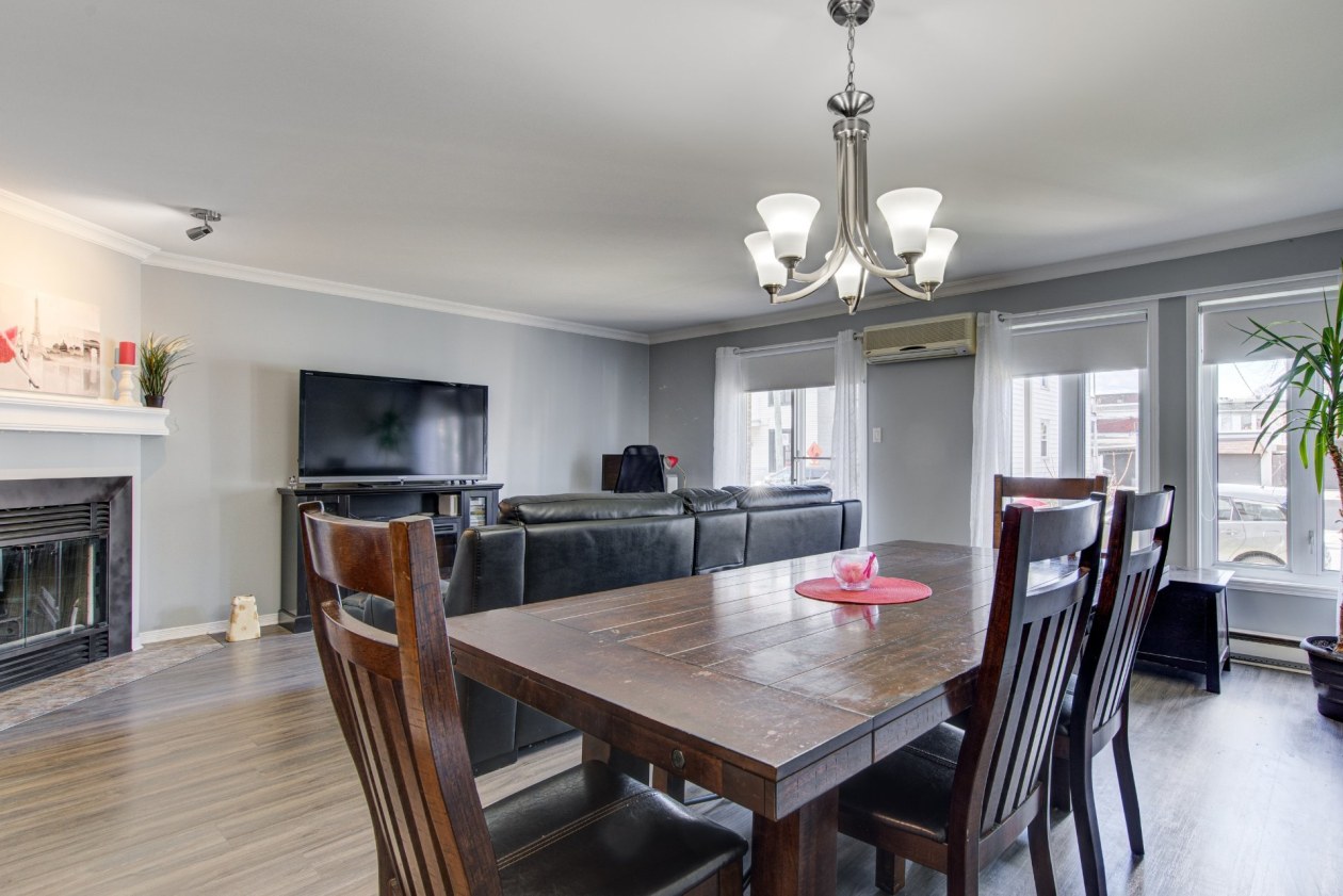 Salle à manger — 310, 12e Avenue, 2, Montréal (Lachine), H8S3H9, Montréal (Lachine)
