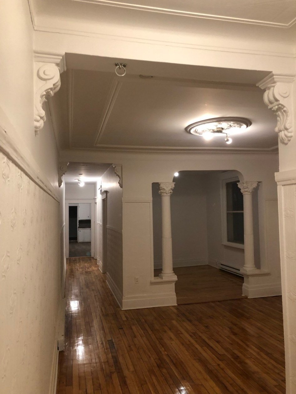 Corridor — 8781 - 8791, Av. Henri-Julien, Montréal (Ahuntsic-Cartierville), H2M1M5, Montréal (Ahuntsic-Cartierville)