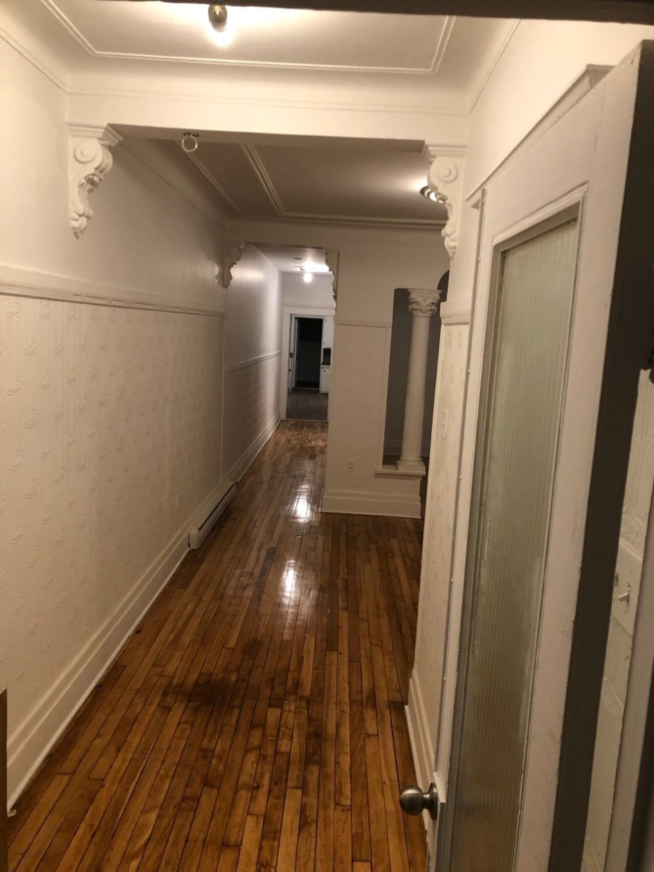 Corridor — 8781 - 8791, Av. Henri-Julien, Montréal (Ahuntsic-Cartierville), H2M1M5, Montréal (Ahuntsic-Cartierville)