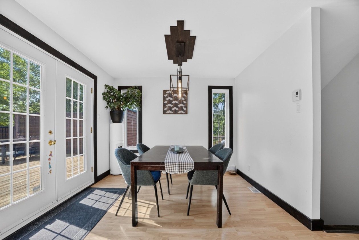 Salle à manger — 215, Rue du Magor, Sherbrooke (Brompton/Rock Forest/Saint-Élie/Deauville), J1N4A2, Sherbrooke (Brompton/Rock Forest/Saint-Élie/Deauville)