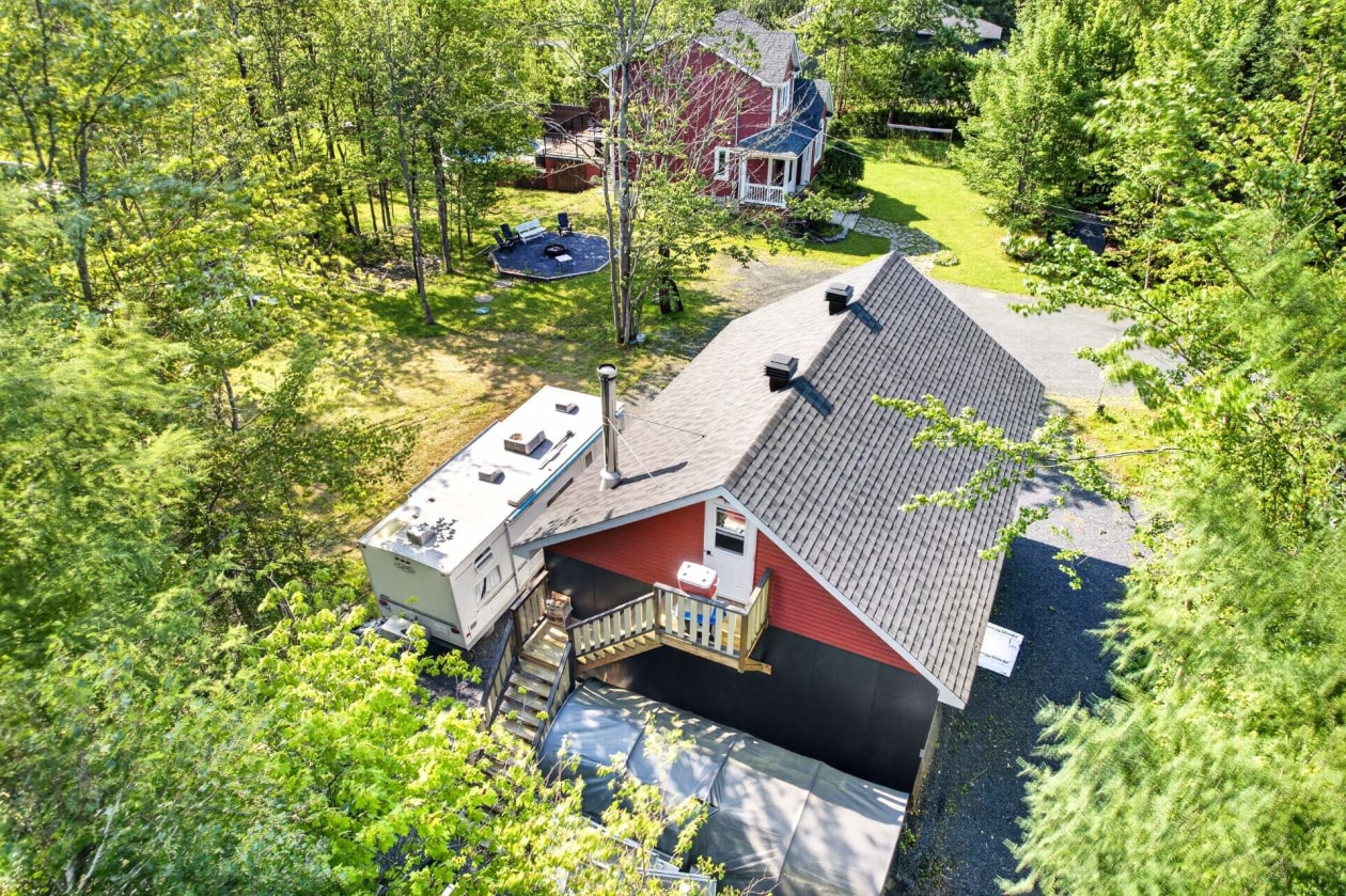 Garage — 215, Rue du Magor, Sherbrooke (Brompton/Rock Forest/Saint-Élie/Deauville), J1N4A2, Sherbrooke (Brompton/Rock Forest/Saint-Élie/Deauville)