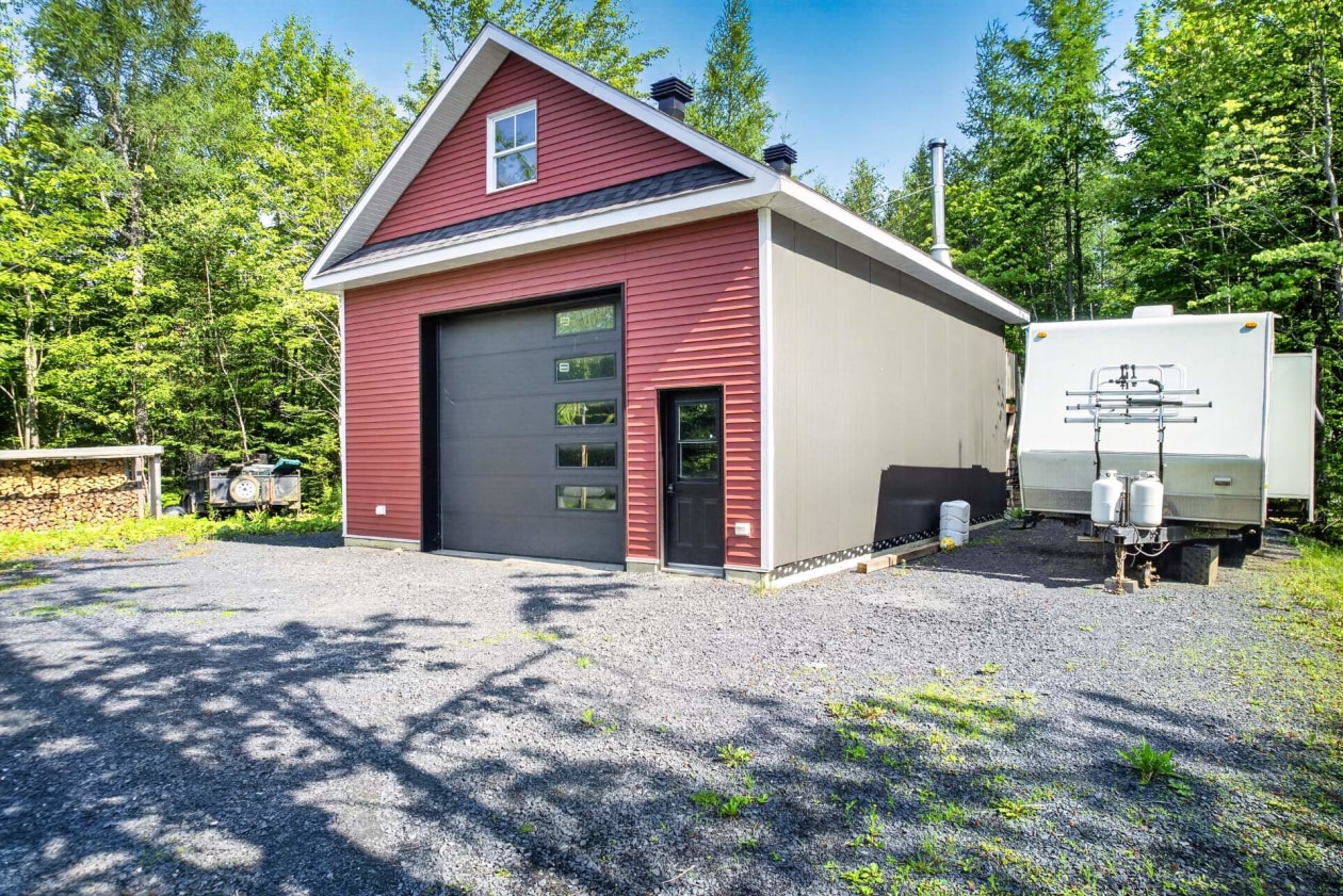 Garage — 215, Rue du Magor, Sherbrooke (Brompton/Rock Forest/Saint-Élie/Deauville), J1N4A2, Sherbrooke (Brompton/Rock Forest/Saint-Élie/Deauville)