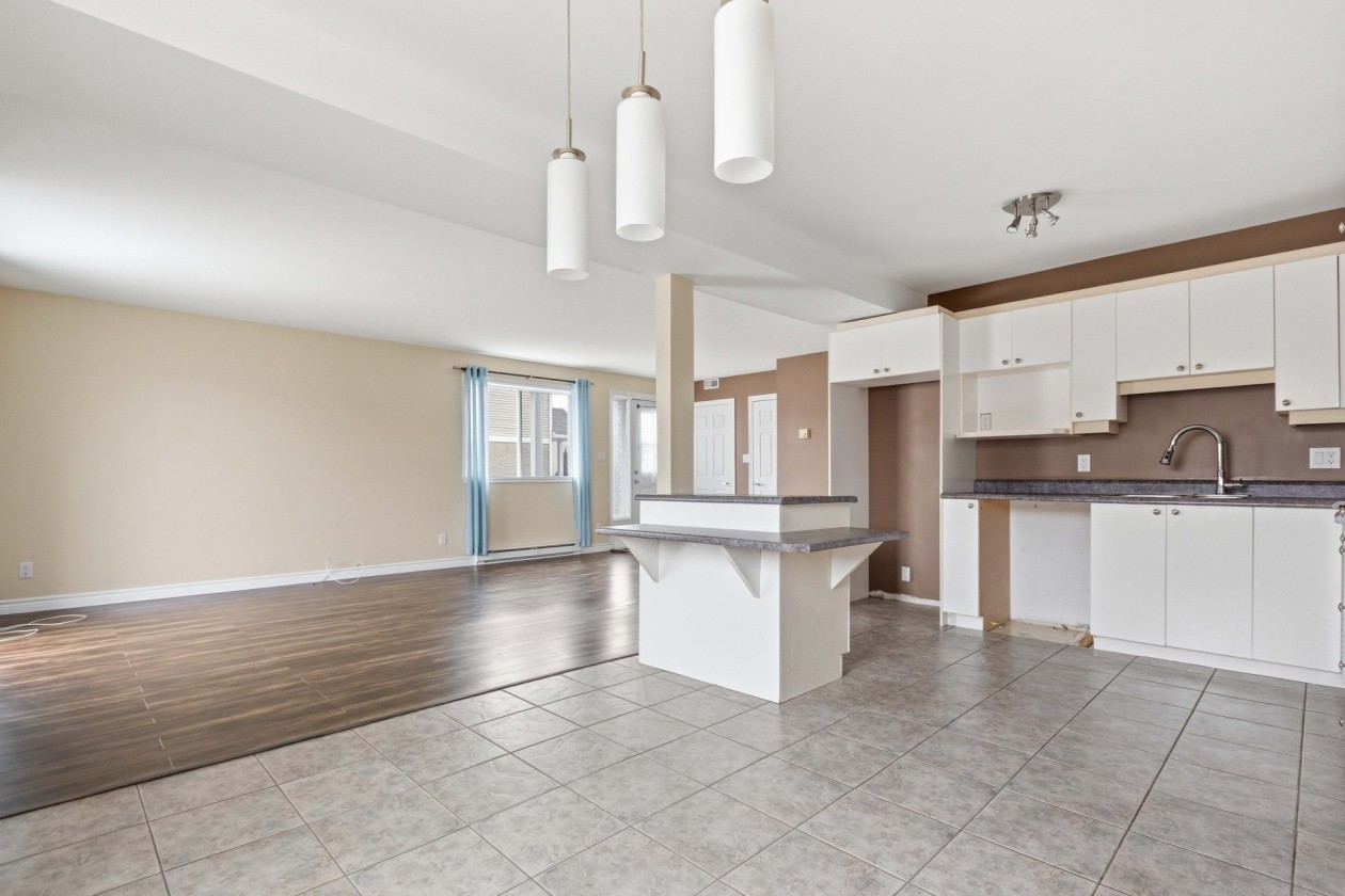 Salle à manger — 777, Rue Luc-Lacourcière, Lévis (Desjardins), G6C1R2, Lévis (Desjardins)