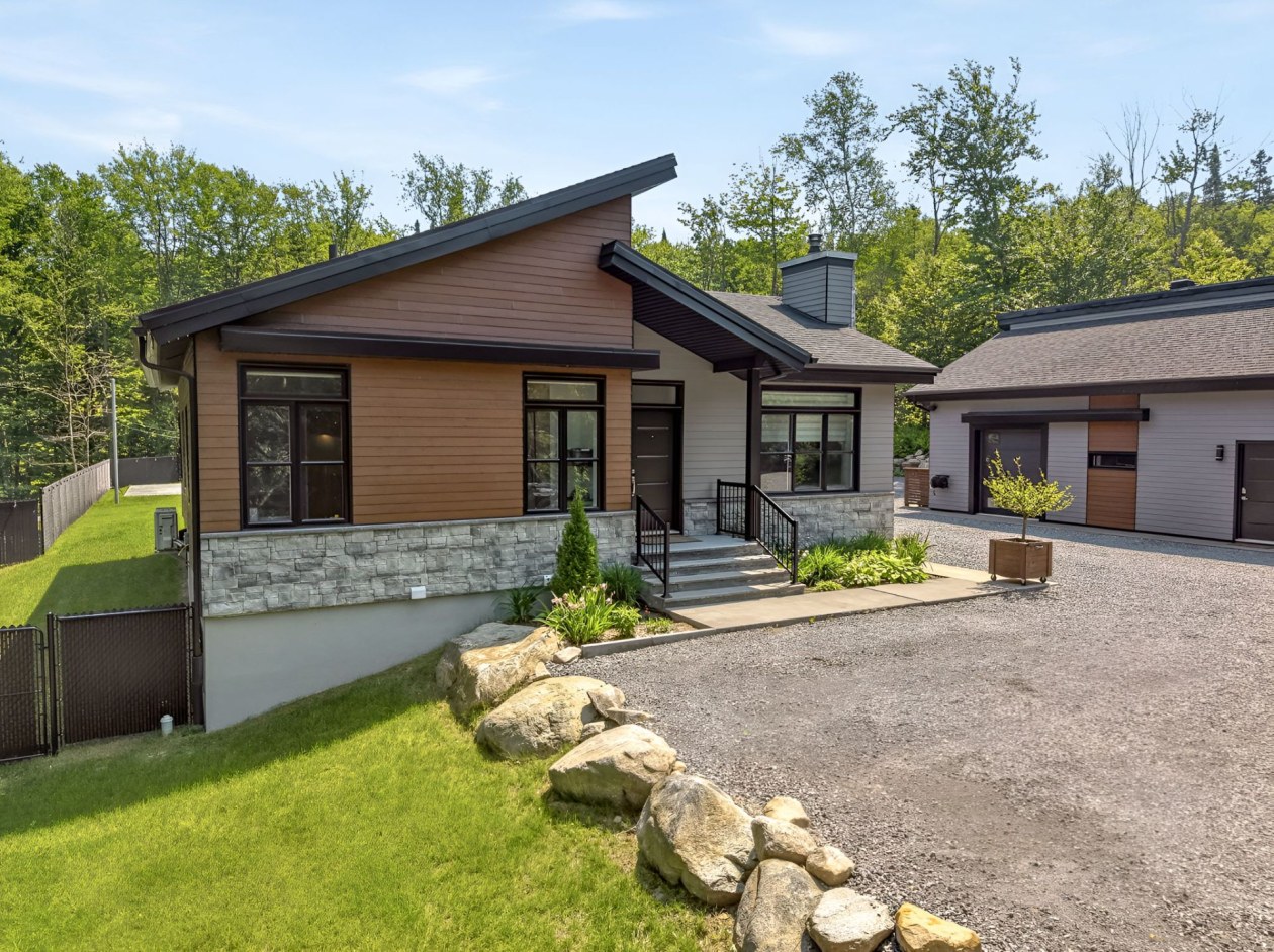 Façade — 272, Ch. de Wexford, Shannon, G3S0Z4, Shannon