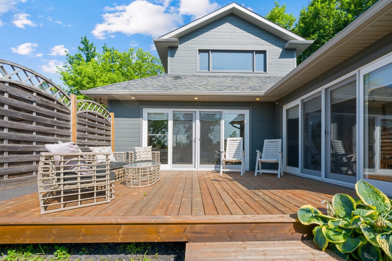 Terrasse — 309, Ch. du Richelieu, Saint-Basile-le-Grand, J3N1M4, Saint-Basile-le-Grand