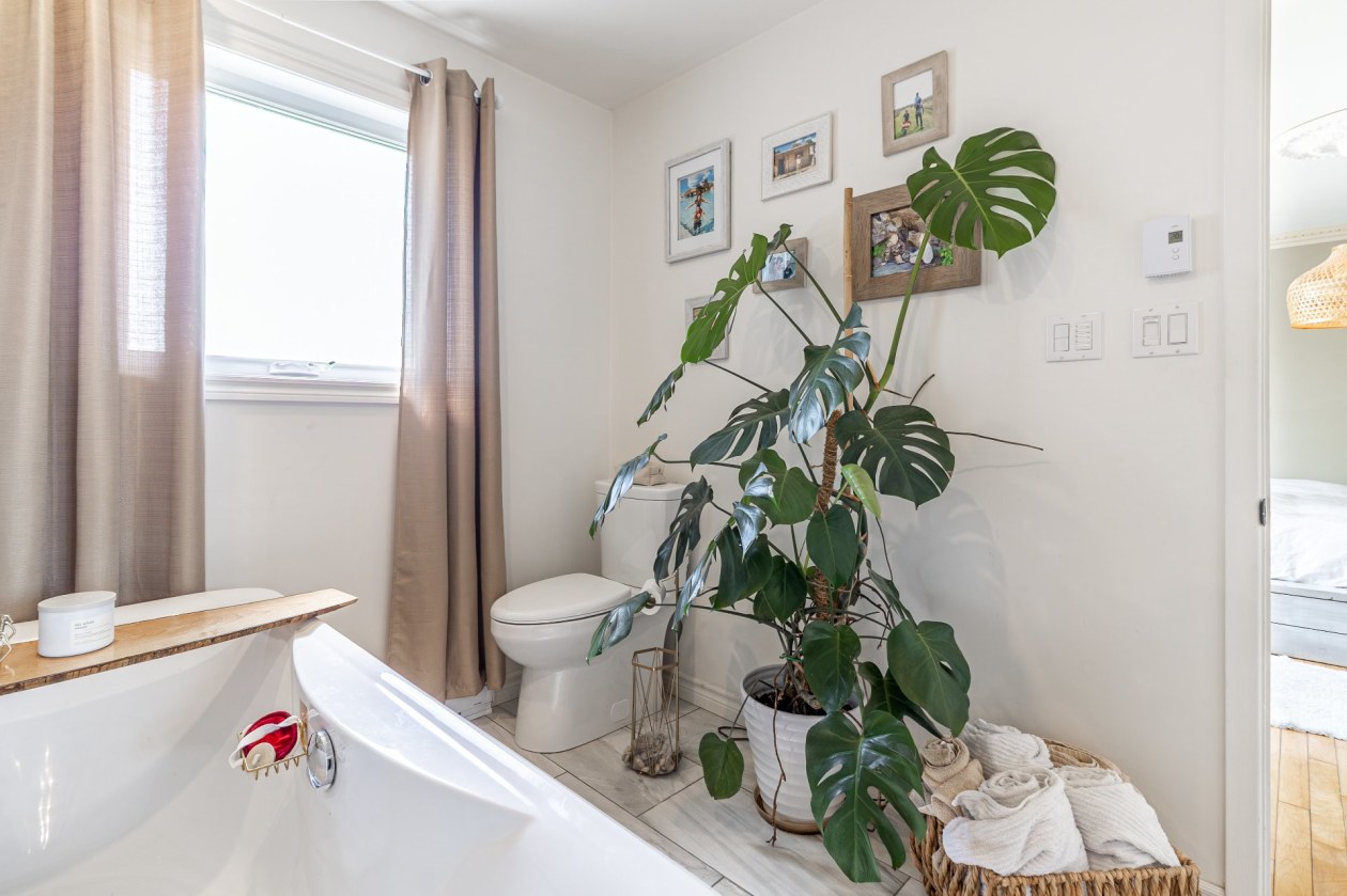 Salle de bains — 24, Rue des Cèdres, Saint-Gabriel-de-Rimouski, G0K1M0, Saint-Gabriel-de-Rimouski
